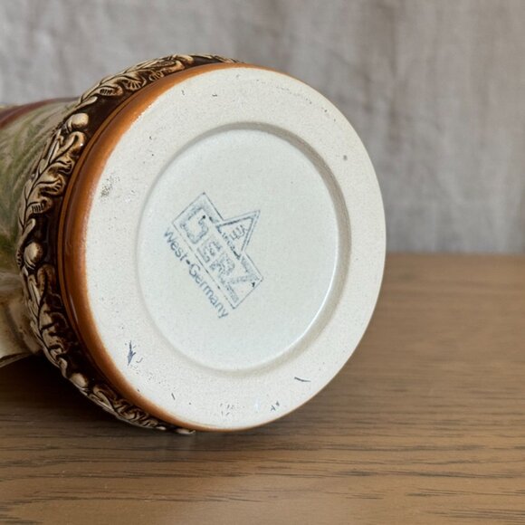 Vintage Gerz Beer Stein with Squirrels - Picture 6 of 9